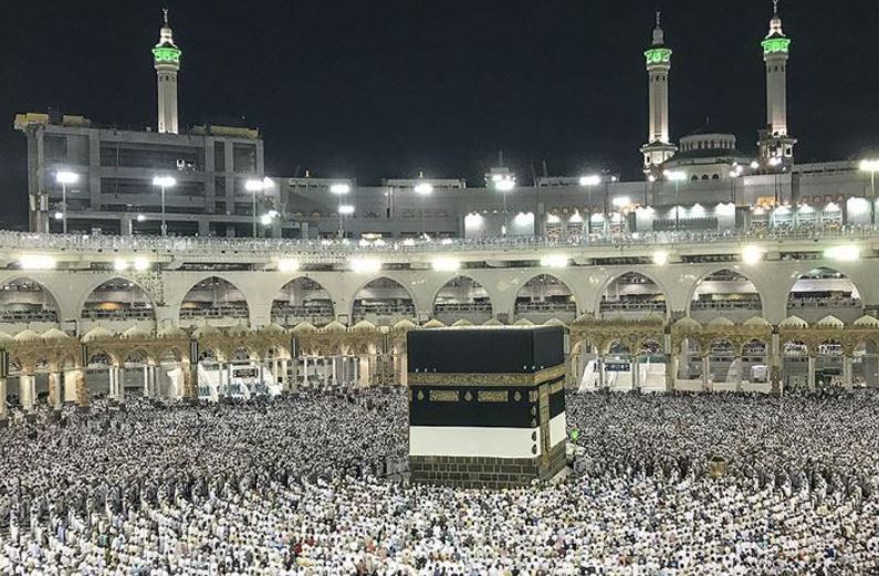 Umrah by air
