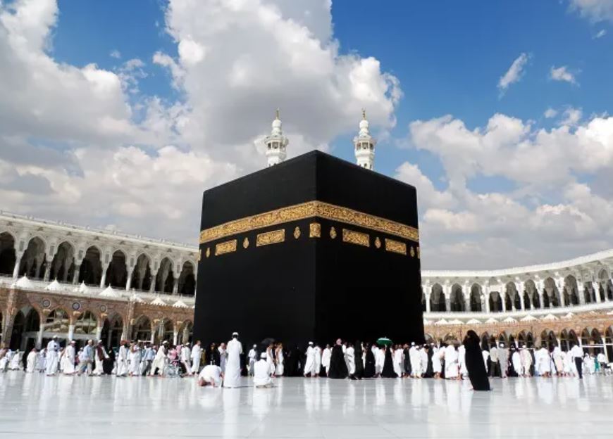 Umrah bus packages