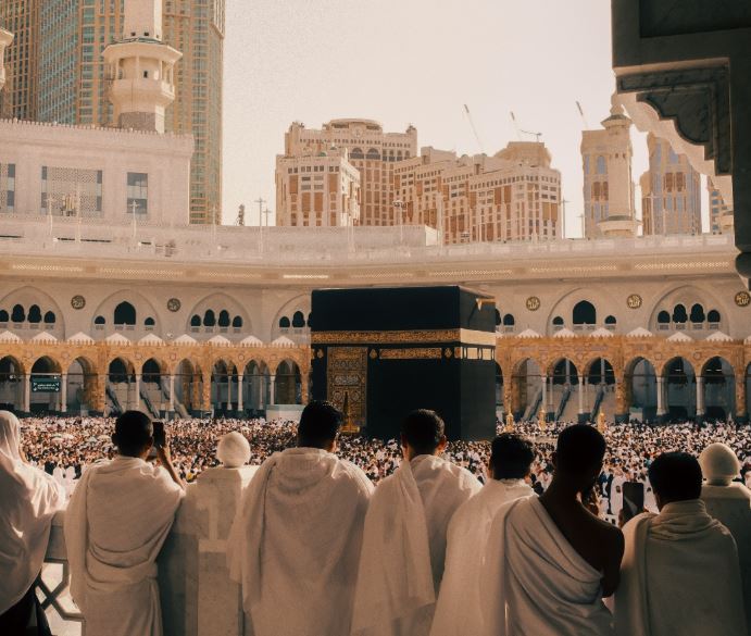 umrah from dubai